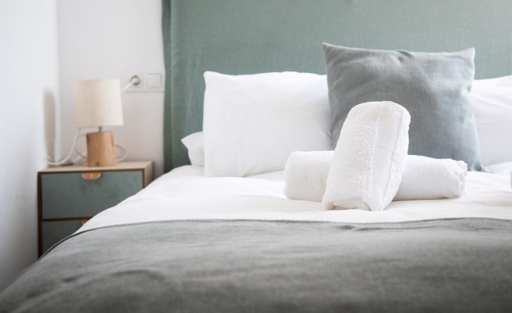 Understanding the Benefits of Professional Linen Services for Your Business